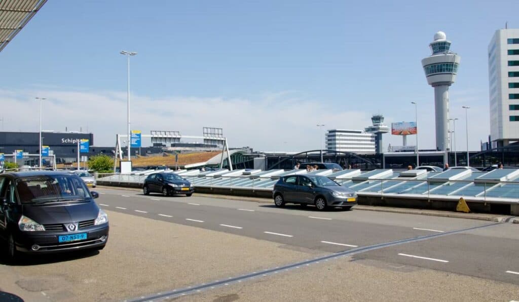 P3 Lang Parkeren bij Schiphol