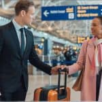 Hoe lang van tevoren op Schiphol? Zo plan je je aankomst slim